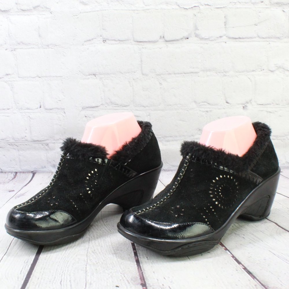 J-41 Adventure Crew Black Suede Faux Fur Lined Heeled Clog Shoe Size 8 M - Picture 2 of 9